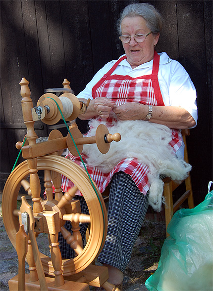 Schauspinnen des DRK Ortsverein Putbus im Museum Göhren Schauspinnen des DRK Ortsverein Putbus im Museum Göhren