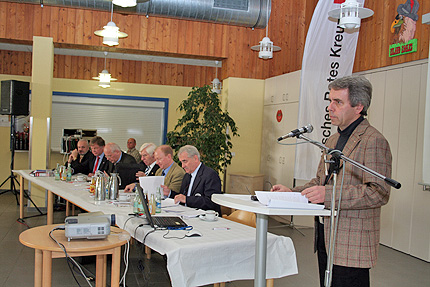 Während des Berichtes des DRK-Kreisvorsitzenden Andreas Bachmann